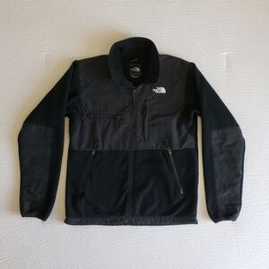 THE NORTH FACE Womens Retro Denali Polartec Vented Fleece Jacket (S) Black/White
